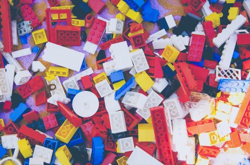 Wybierz swój zestaw lego 75948.