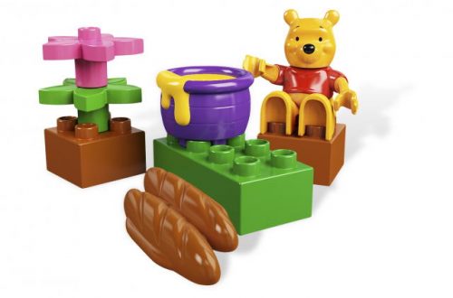 Pełen dodatków zestaw Lego Kubuś Puchatek.