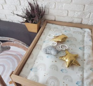uniwersalne przewijaki dla niemowląt